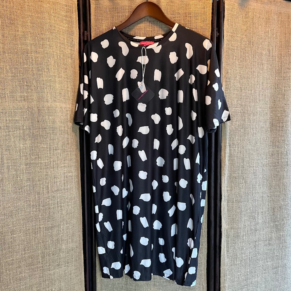 NWT Urban Threads oversized splodge print tshirt dress in black 10 - Picture 2 of 8